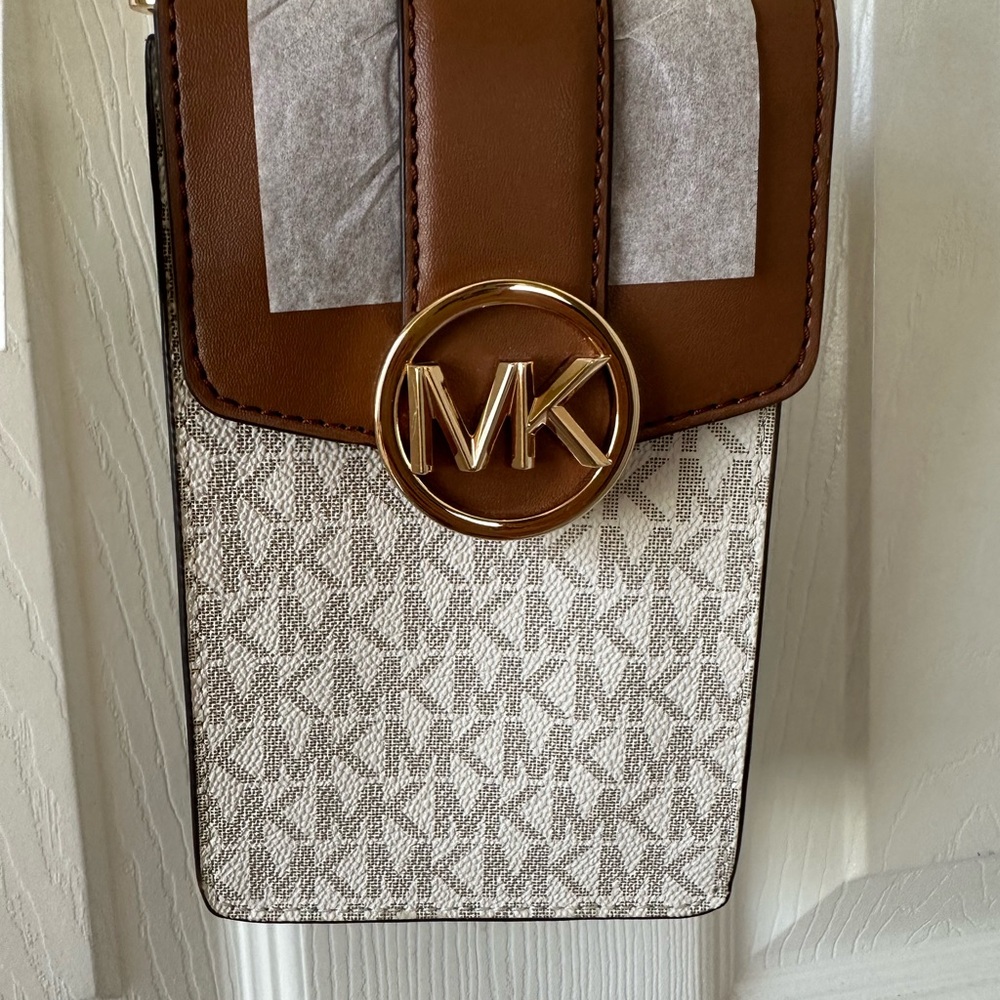 Michael Kors Vanilla Signature and Brown Leather Crossbody Phone Pouch
